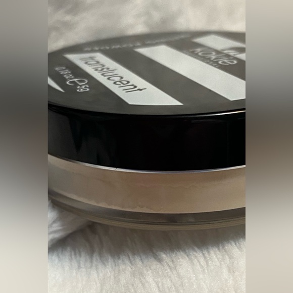 -Setting Powder- - Picture 2 of 11